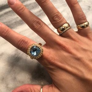 Replica of queen elizabeths ring